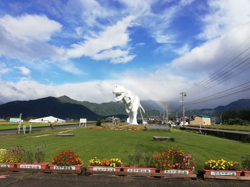 ホワイトザウルスと虹