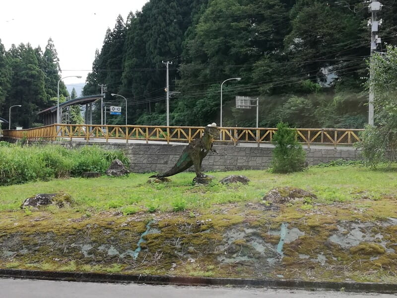 野外恐竜博物館　バス　地元ザウルス