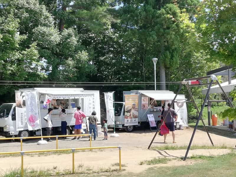 ジオターミナル近くのキッチンカー