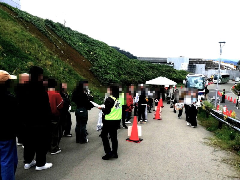 恐竜博物館発 臨時駐車場行 シャトルバス乗り場