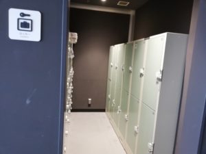 本館　総合受付　ロッカー