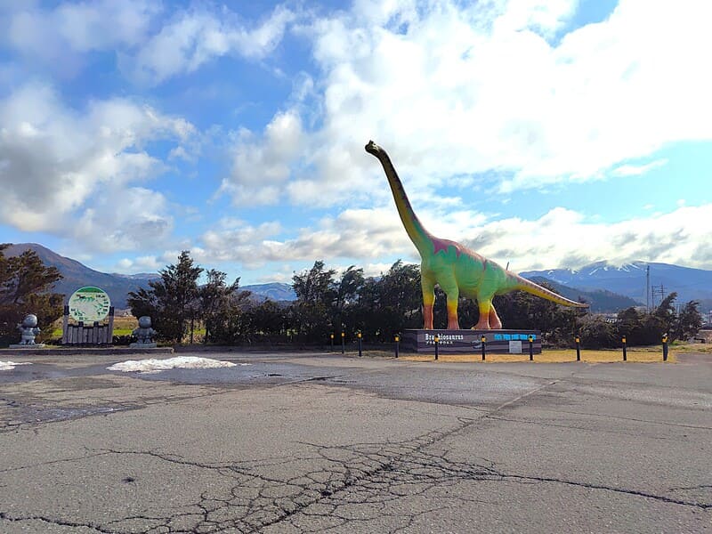 国道416号（ロードパーキング恐竜街道　ブラキオサウルス）