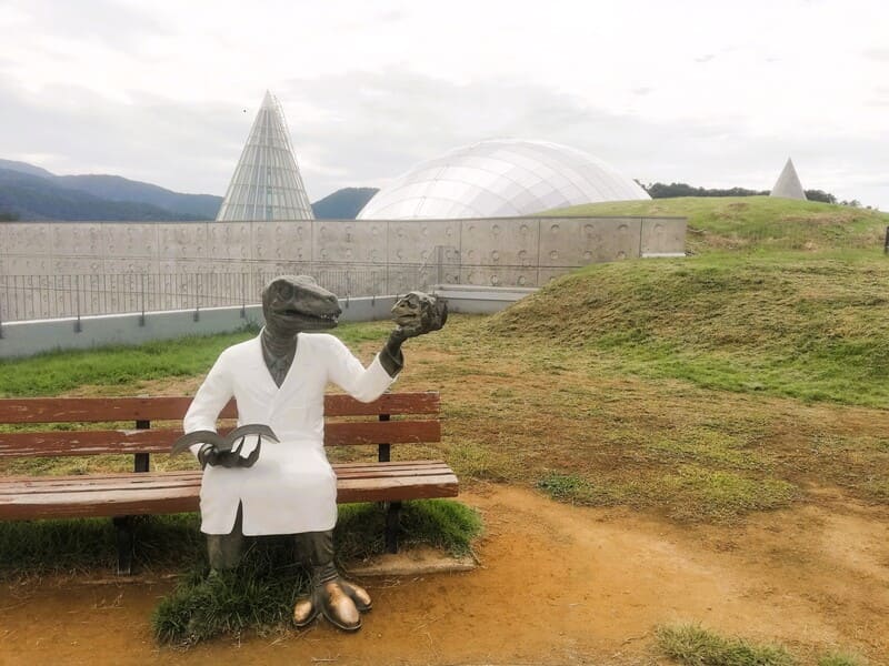 屋上広場　恐竜博士